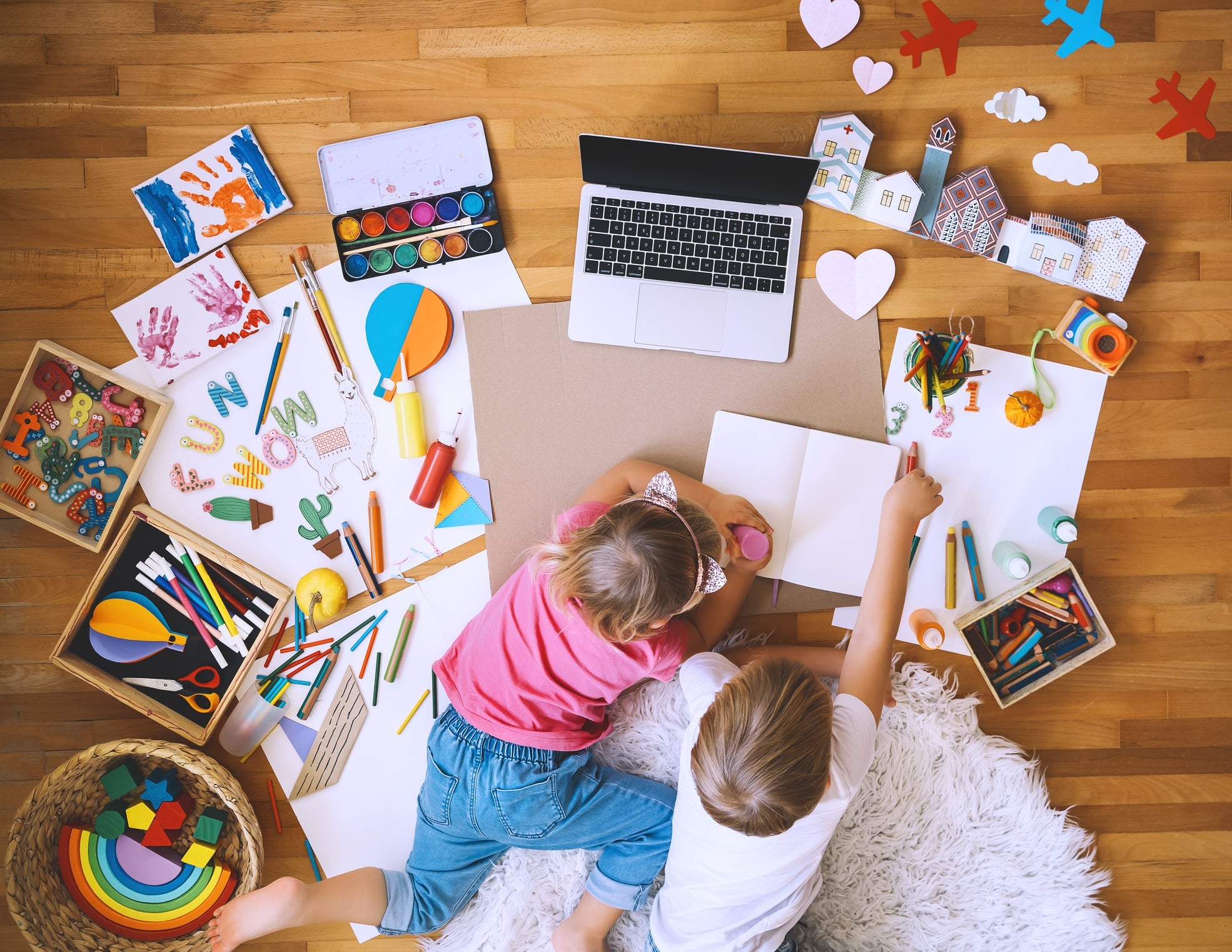Montessori and Parallel Play: Why Playing Side-by-Side Builds Social Skills
