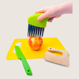 Montessori apple cutting kit
