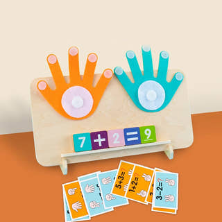 Montessori Finger Numbers board 